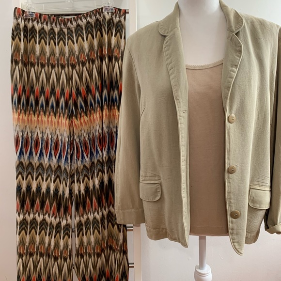 Chico’s Wide-Leg Tribal Print Vintage Comfy Pants - Picture 6 of 7